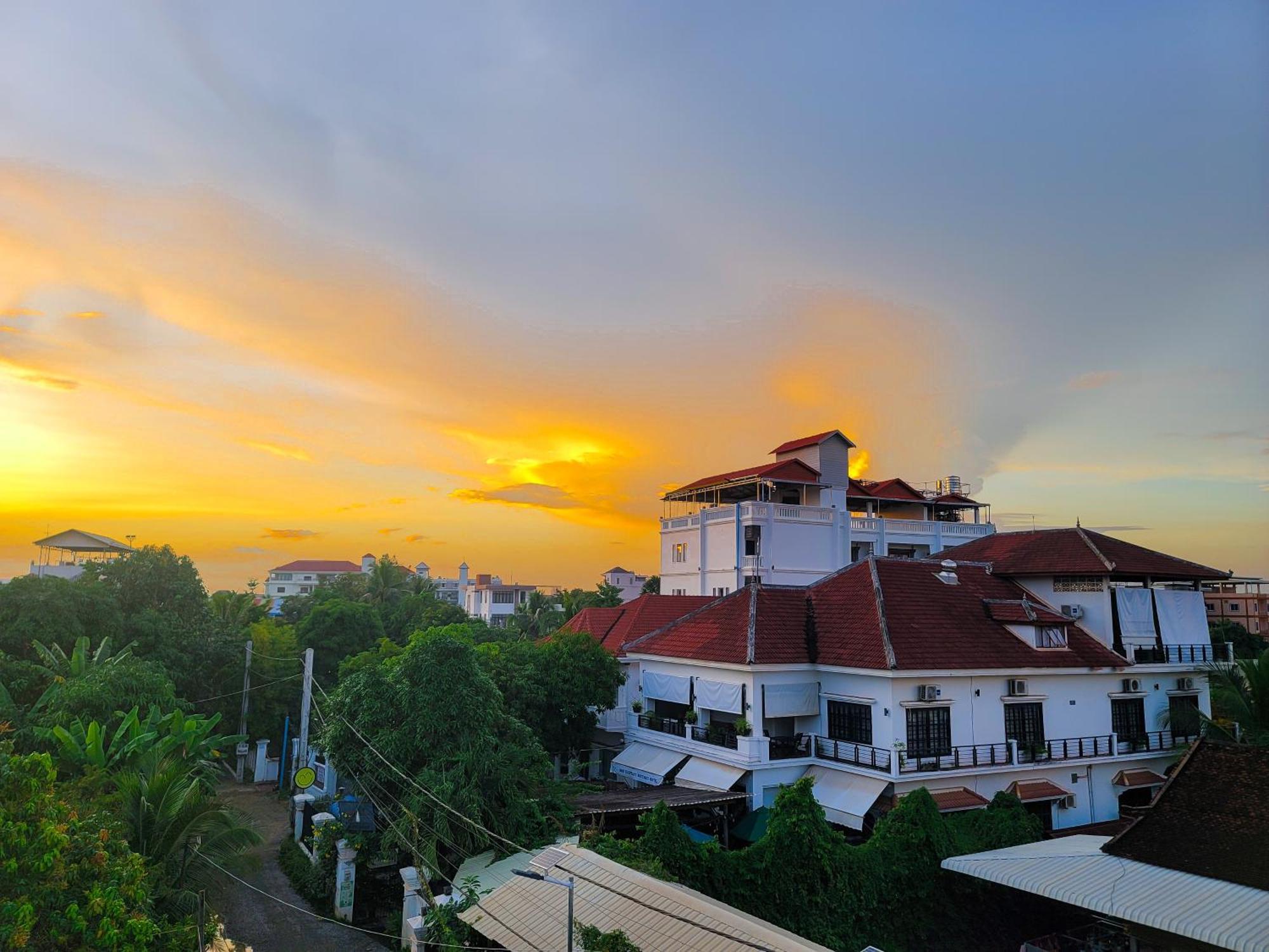 Bed & Bedzzz Pansiyon Siem Reap Dış mekan fotoğraf