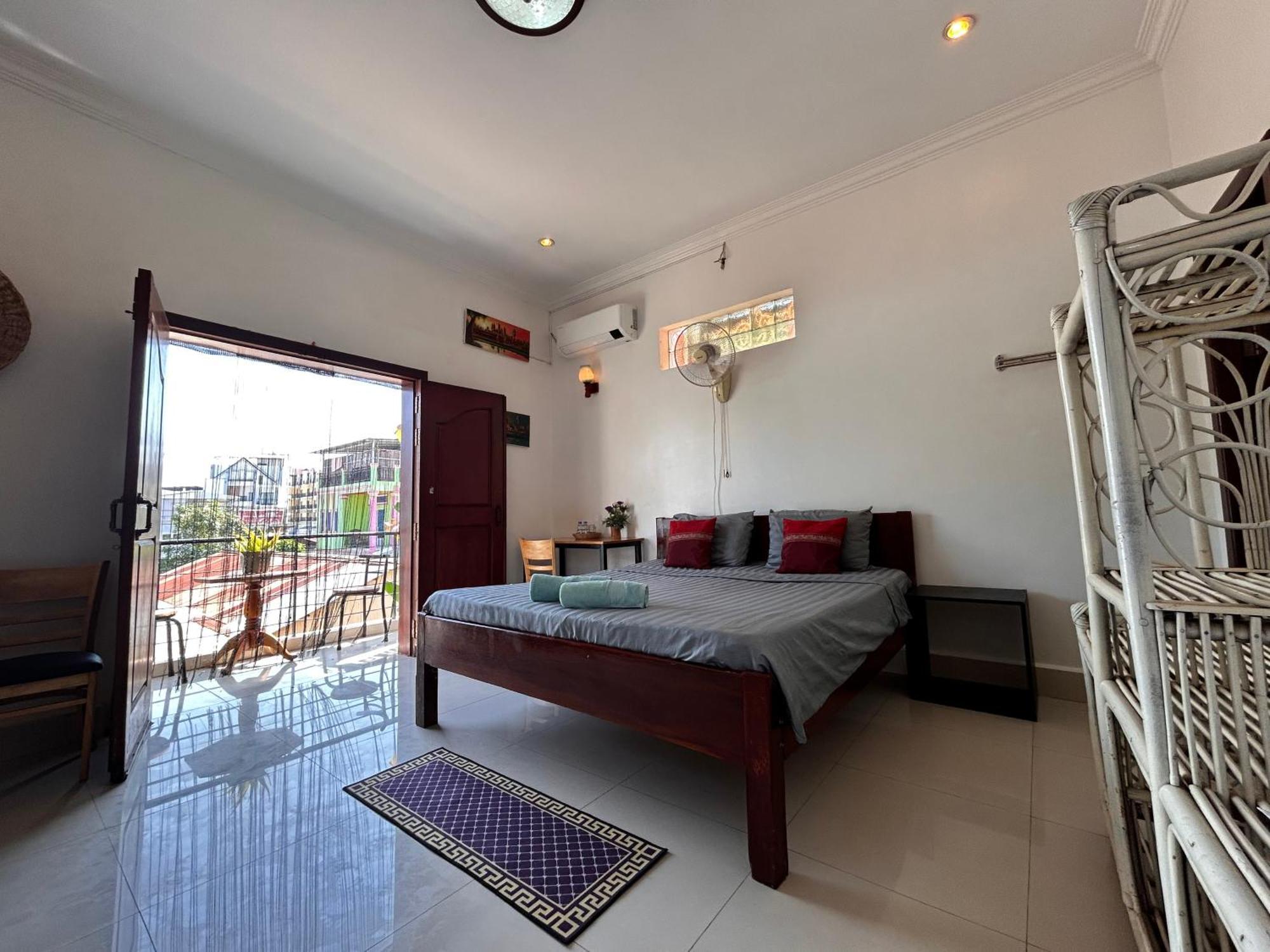 Bed & Bedzzz Pansiyon Siem Reap Dış mekan fotoğraf